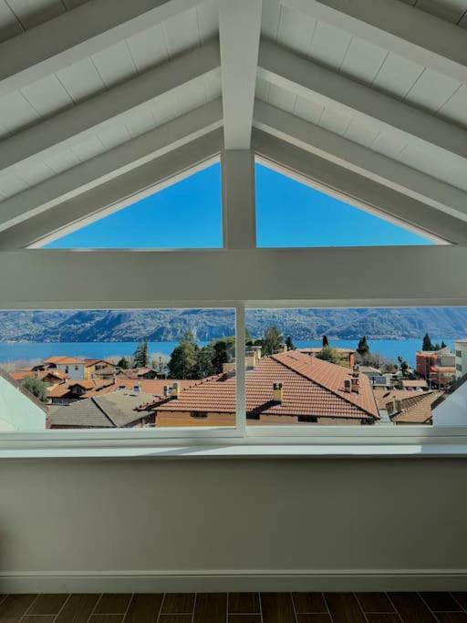 Apt. Aries - Penthouse Менаджо Екстер'єр фото