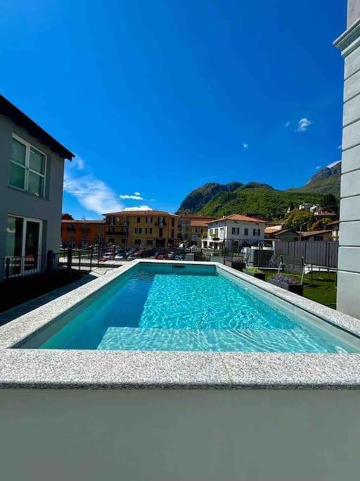 Apt. Aries - Penthouse Менаджо Екстер'єр фото